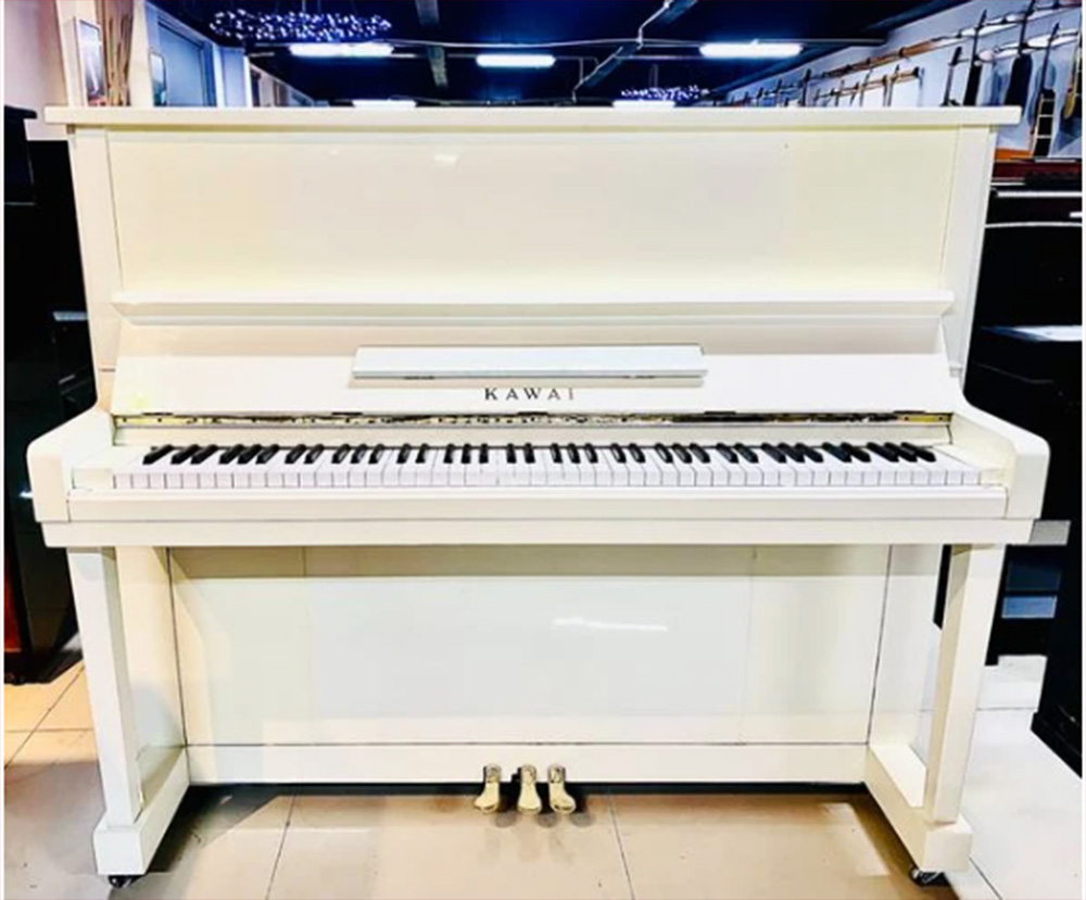 Kawai K20 (3 pedals)