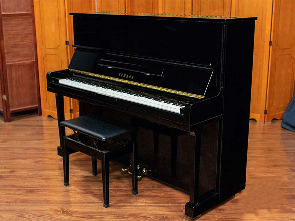 Yamaha U10A