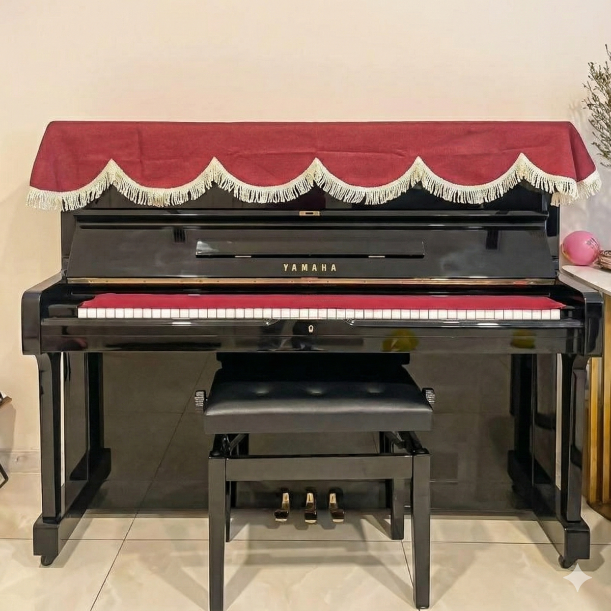 YAMAHA U1H 1480850