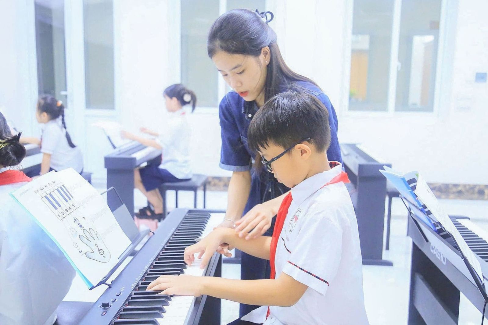 Khóa học Piano - Hệ Tiêu Chuẩn - Lớp 4 học viên